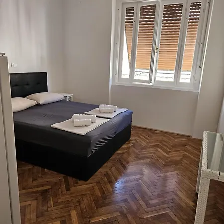Soncek 2 Apartma